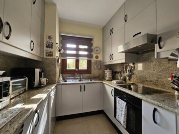 Ground Floor Apartment  For Sale  in  Aphrodite Hills Golf Resort