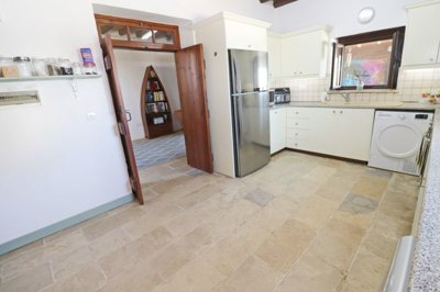 House For Sale  in  Drouseia