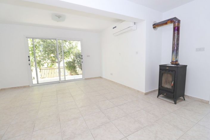 Image No.5-Maison de ville de 3 chambres à vendre à Paphos