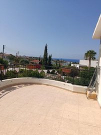 Detached Villa For Sale  in  Sea Caves