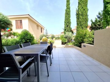 Detached Villa For Sale  in  Select Location