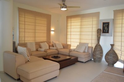 Detached Villa For Sale  in  Chlorakas