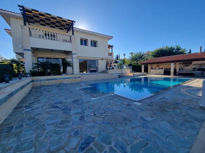 Image No.7-5 Bed Villa for sale