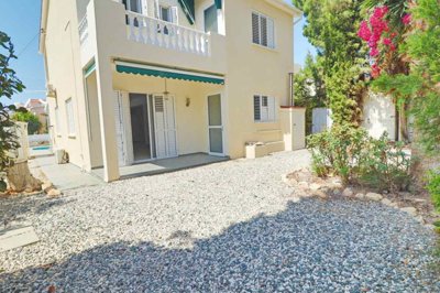 Detached Villa For Sale  in  Peyia Village