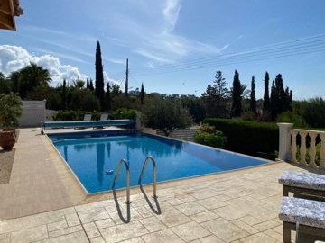 Detached Villa For Sale  in  Select Location