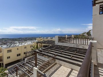 Apartment For Sale  in  Peyia Village