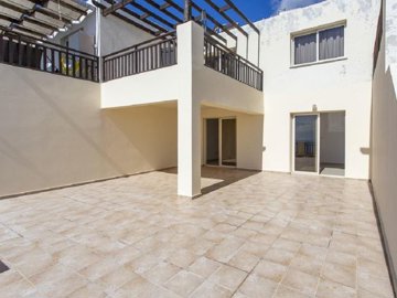Apartment For Sale  in  Peyia Village