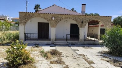 Bungalow de 2 chambres à vendre à Chlorakas