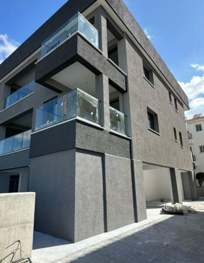 Image No.1-11 Bed Apartment for sale