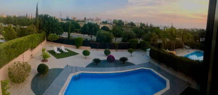 Image No.5-3 Bed Villa for sale