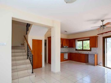 Town House For Sale  in  Kissonerga