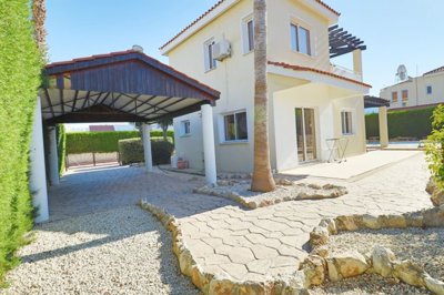 Detached Villa For Sale  in  Coral Bay