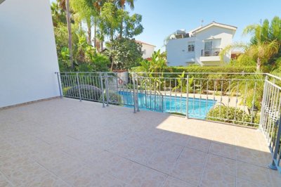 Bungalow For Sale  in  Coral Bay