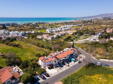 Flat with unexhausted building density - Chloraka, Paphos