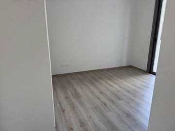 Ground Floor Apartment  For Sale  in  Kato Pafos