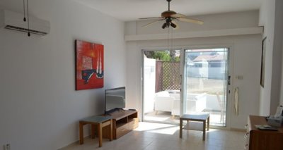 Ground Floor Apartment  For Sale  in  Kato Pafos