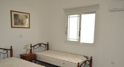 Ground Floor Apartment  For Sale  in  Kato Pafos