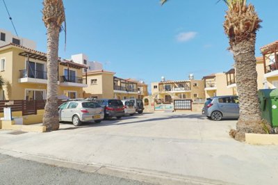 Ground Floor Apartment  For Sale  in  Kato Pafos