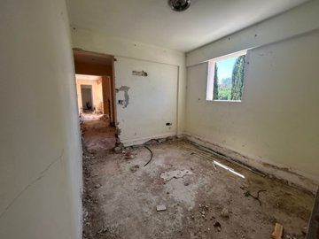 Apartment For Sale  in  Chlorakas
