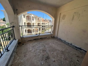 Apartment For Sale  in  Chlorakas
