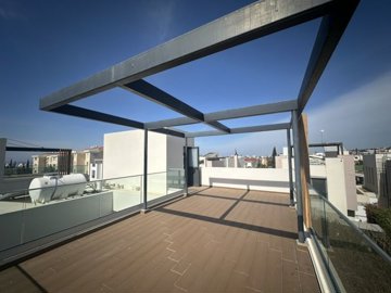 Detached Villa For Sale  in  Anavargos