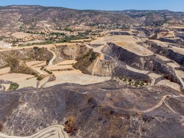 Field - Steni, Paphos