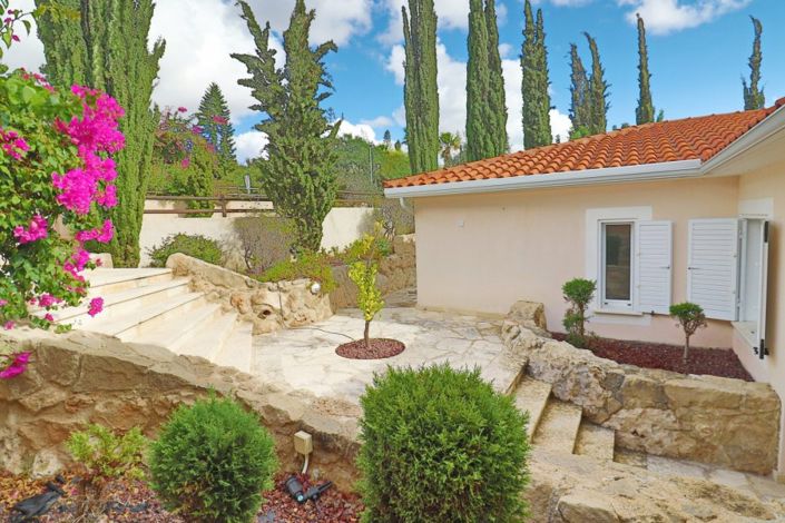 Image No.6-4 Bed Bungalow for sale