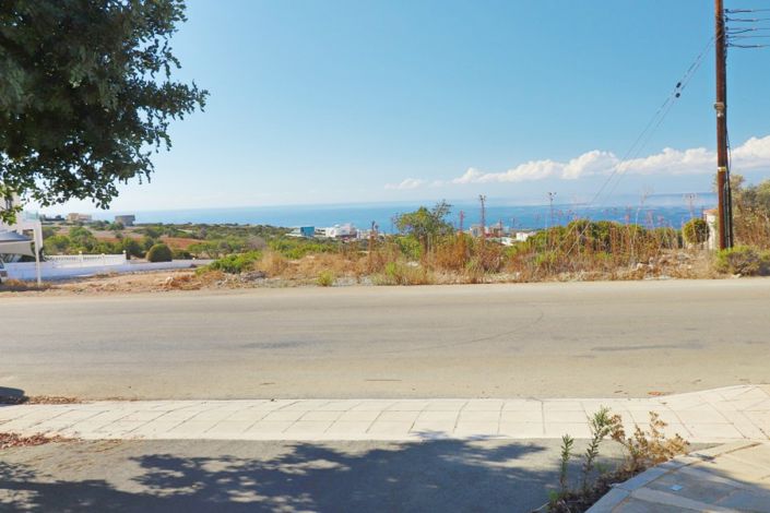 Image No.2-Terre à vendre à Paphos