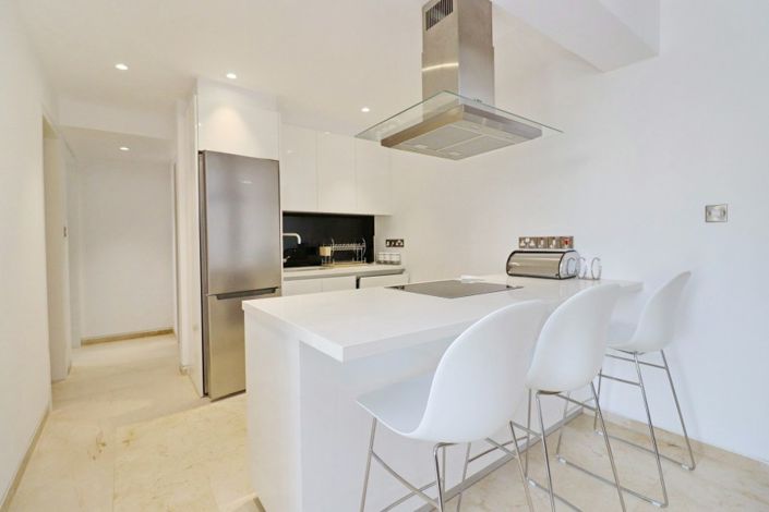 Image No.9-2 Bed Apartment for sale