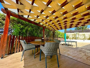Detached Villa For Sale  in  Select Location