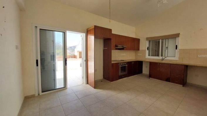 Image No.2-3 Bed House for sale