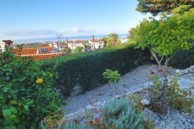 Detached Villa For Sale  in  Select Location