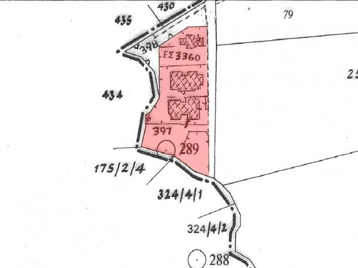 Image No.10-3 Bed Commercial for sale