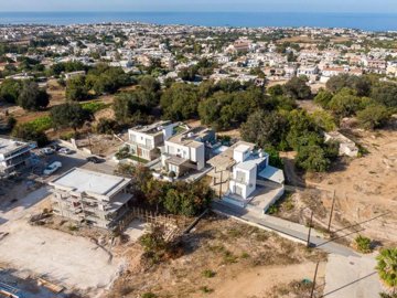 Incomplete House & Inexhaustible Development Rights - Empa, Paphos