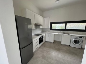 Detached Villa For Rent  in  Chlorakas