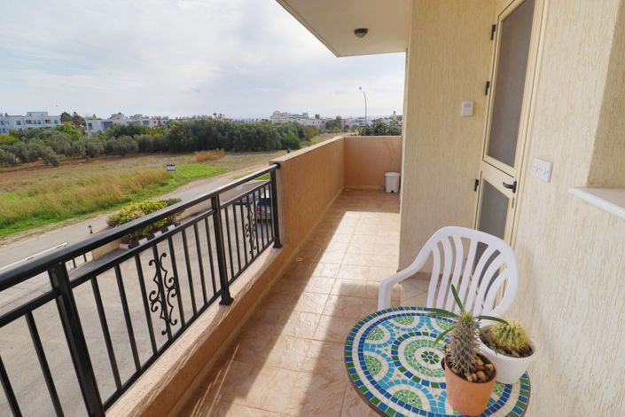 Image No.4-Appartement de 2 chambres à vendre à Kato Paphos