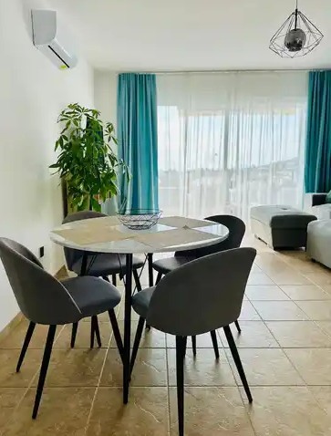 Image No.10-1 Bed Apartment for sale