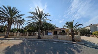 1 - Argaka, Maison