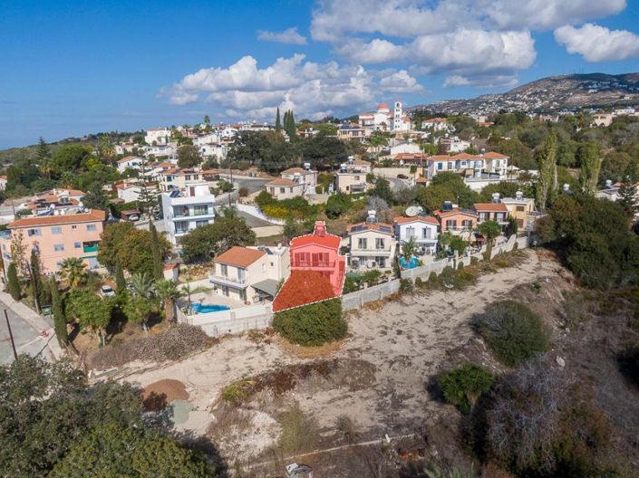 Image No.2-Villa for sale