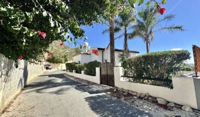 Detached Villa For Sale  in  Select Location