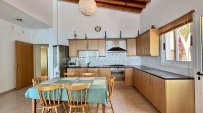 Detached Villa For Sale  in  Select Location