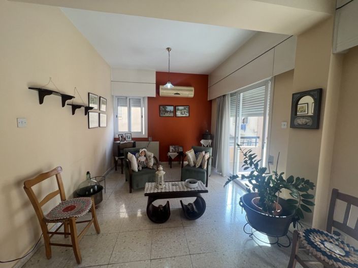 Image No.1-3 Bed Apartment for sale