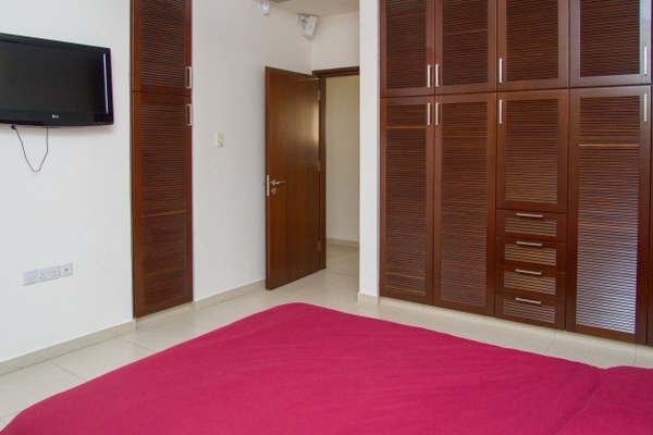 Image No.10-8 Bed Villa for sale