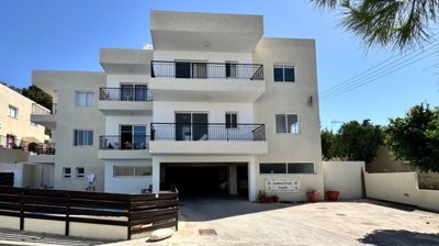 Apartment For Sale  in  Peyia Village