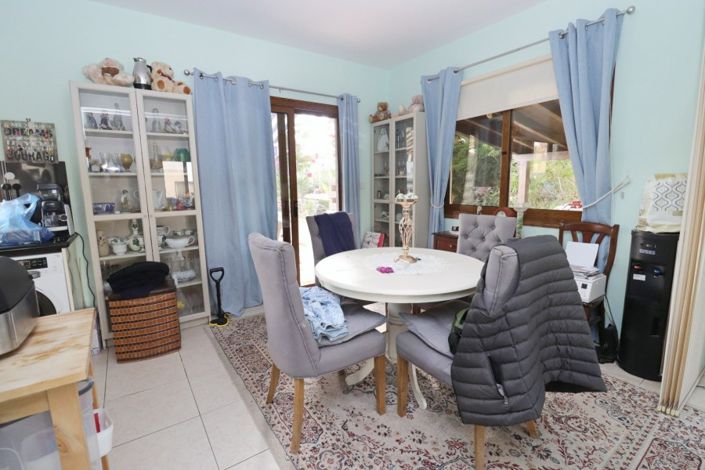 Image No.5-2 Bed Villa for sale