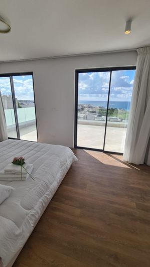 Image No.10-3 Bed Villa for sale