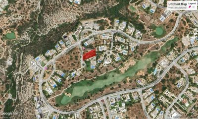 Residential Land  For Sale  in  Aphrodite Hills Golf Resort