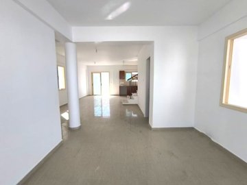 Town House For Sale  in  Empa