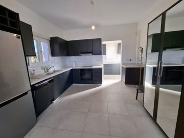 Detached Villa For Sale  in  Select Location