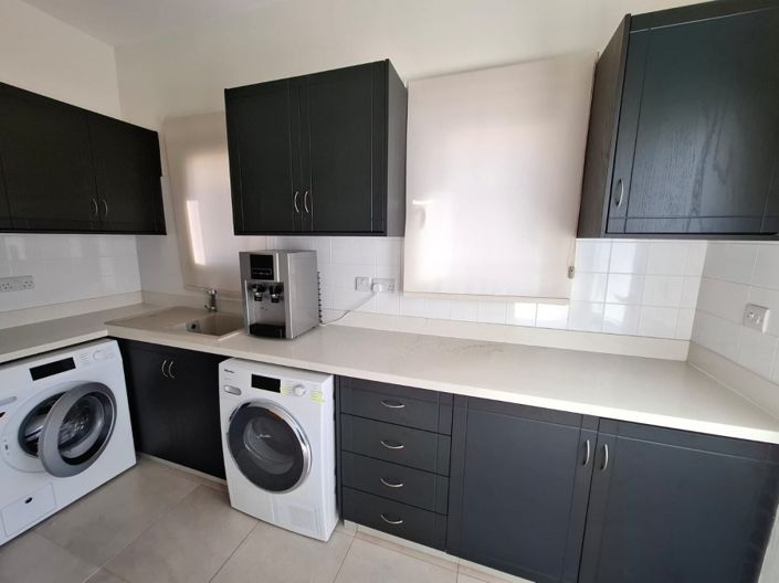 Image No.6-3 Bed Villa for sale